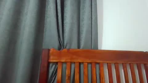 Snapshot of queen_diveer chatting on October 14, 8:00 pm queen_diveer online show from October 14, 8:00 pm