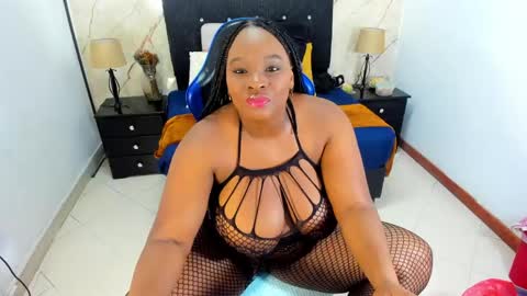 Queen online show from June 7, 6:04 pm