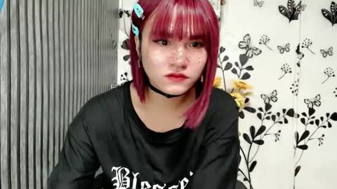 Snapshot of queen_elicktra chatting on February 17, 4:42 am JOY online show from February 17, 4:42 am