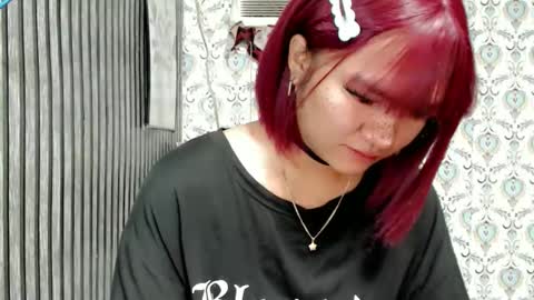 Snapshot of queen_elicktra chatting on October 13, 4:48 am JOY online show from October 13, 4:48 am