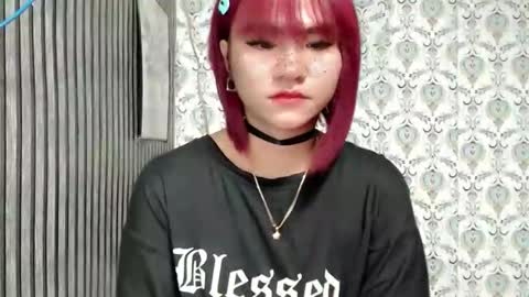 Snapshot of queen_elicktra chatting on September 29, 12:49 am JOY online show from September 29, 12:49 am