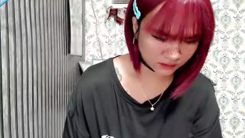 Snapshot of queen_elicktra chatting on September 25, 3:05 am JOY online show from September 25, 3:05 am