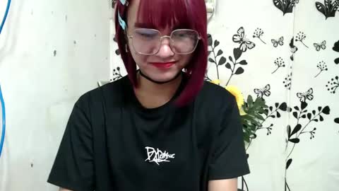 Snapshot of queen_elicktra chatting on January 10, 8:48 pm JOY online show from January 10, 8:48 pm