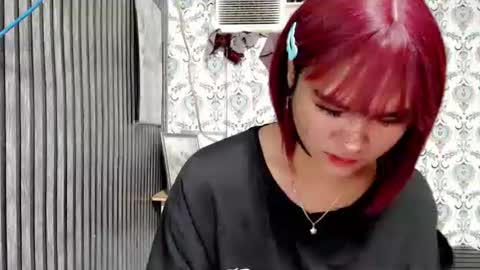 Snapshot of queen_elicktra chatting on September 19, 3:05 am JOY online show from September 19, 3:05 am