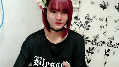 Snapshot of queen_elicktra chatting on February 9, 11:25 pm JOY online show from February 9, 11:25 pm