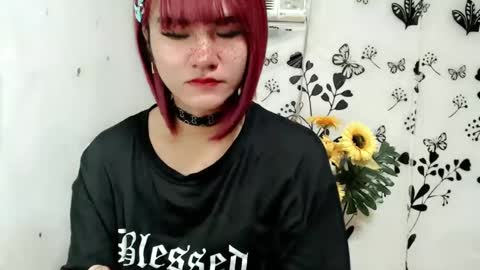 Snapshot of queen_elicktra chatting on February 4, 1:06 pm JOY online show from February 4, 1:06 pm