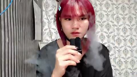 Snapshot of queen_elicktra chatting on October 19, 7:43 am JOY online show from October 19, 7:43 am