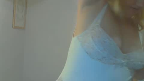 queen_jane8 online show from December 27, 2:55 pm