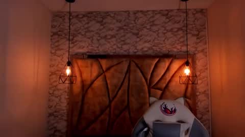 Snapshot of queen_perla_ chatting on February 6, 11:53 am   online show from February 6, 11:53 am