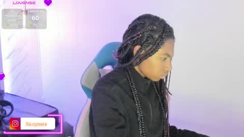 Snapshot of queen_perla_ chatting on September 9, 11:10 am   online show from September 9, 11:10 am