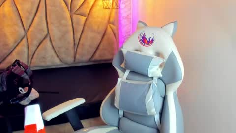 Snapshot of queen_perla_ chatting on January 18, 12:26 pm   online show from January 18, 12:26 pm