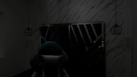 Snapshot of queen_perla_ chatting on October 9, 11:25 am   online show from October 9, 11:25 am