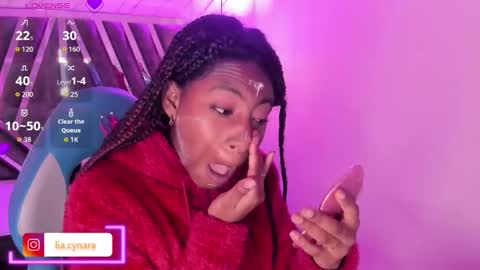 Snapshot of queen_perla_ chatting on October 3, 11:59 am   online show from October 3, 11:59 am