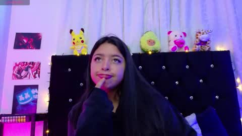 Snapshot of queen_salomme chatting on September 22, 11:30 am queen_salomme online show from September 22, 11:30 am