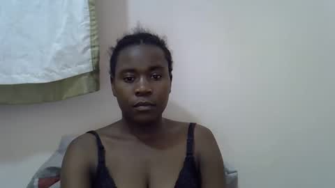queen_sly online show from October 11, 9:28 pm