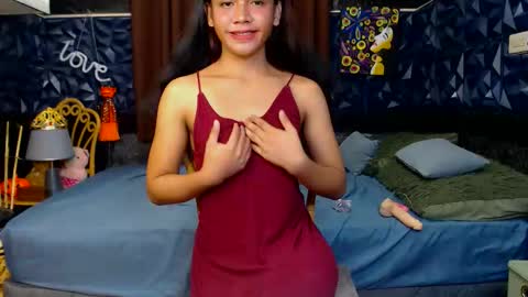 queen_vanner online show from October 25, 6:21 am