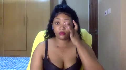 Snapshot of queenbebony2 chatting on September 14, 3:32 pm Queenbebony2 online show from September 14, 3:32 pm