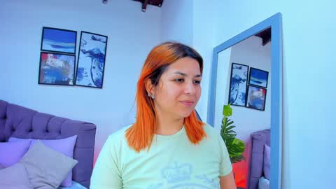 Snapshot of queengrett chatting on January 4, 7:13 pm Queen online show from January 4, 7:13 pm