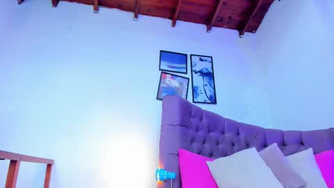 Snapshot of queengrett chatting on November 1, 7:29 pm Queen online show from November 1, 7:29 pm