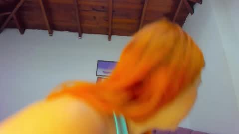 Snapshot of queengrett chatting on October 26, 2:56 pm Queen online show from October 26, 2:56 pm