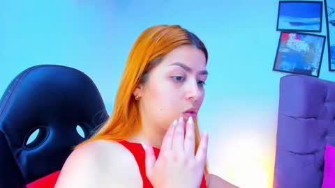 Snapshot of queengrett chatting on September 19, 7:02 pm Queen online show from September 19, 7:02 pm