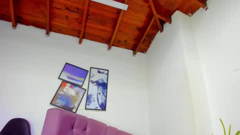 Snapshot of queengrett chatting on September 28, 4:23 pm Queen online show from September 28, 4:23 pm