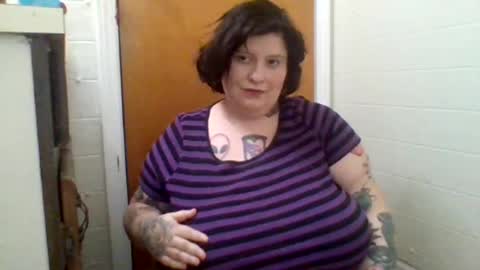 QueenJezabel online show from January 22, 1:53 am