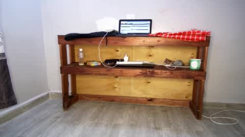 Snapshot of queenkiah chatting on October 14, 10:18 am Nina online show from October 14, 10:18 am