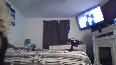queenmayhem online show from September 26, 1:03 am