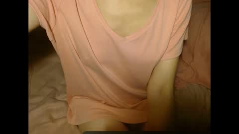 queenoftenderness online show from December 17, 11:09 pm