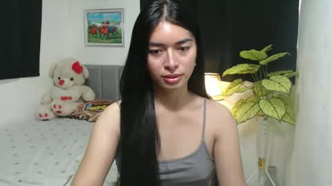 QueenPinay69 online show from October 19, 8:27 am