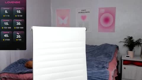 Anna online show from February 27, 8:25 am