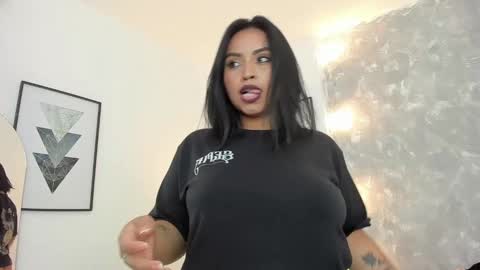 Pamela  online show from February 5, 7:18 am