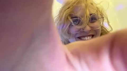 quinnbets69 online show from November 18, 1:06 am