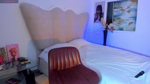 natalia  -  online show from March 4, 12:50 am