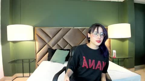  Rachel  online show from March 30, 9:25 pm