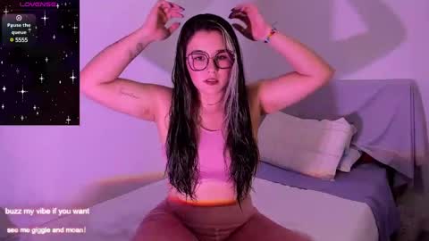 Rachel Foss online show from February 20, 11:10 pm