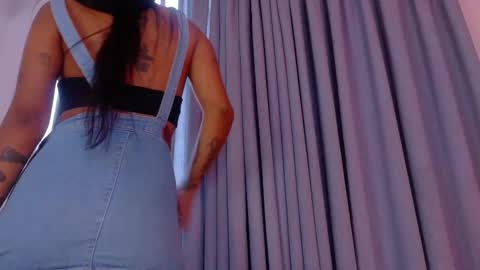 Snapshot of rachel_martinez chatting on October 17, 11:46 am  RACHEL  online show from October 17, 11:46 am