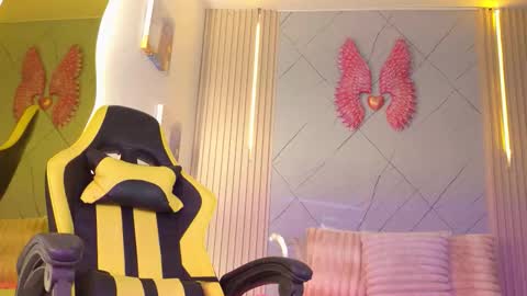 rachel_rivera99 online show from October 21, 11:36 am