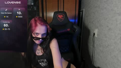 Snapshot of rachel_sharp chatting on January 16, 1:47 pm Make me cum online show from January 16, 1:47 pm