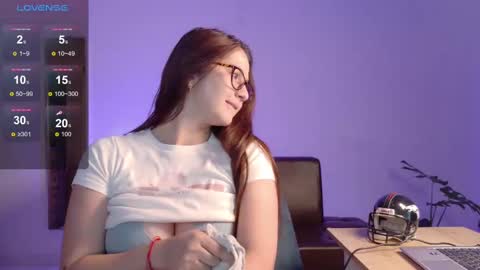 Rachel online show from March 11, 2:21 am