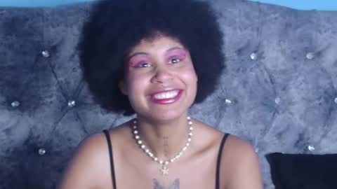 Snapshot of rachelannxd chatting on October 25, 3:25 am RachelAnn online show from October 25, 3:25 am