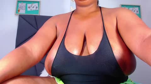 MALIKA Z online show from December 5, 1:49 pm