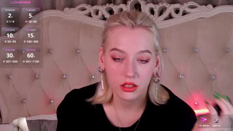 RachelCart online show from December 10, 4:02 am