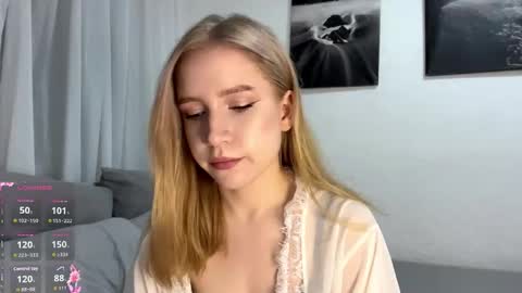 Alice online show from January 7, 8:56 pm