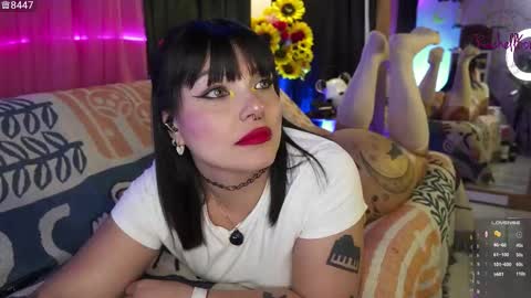 Snapshot of rachellkors_ chatting on October 25, 10:34 am rachellk online show from October 25, 10:34 am