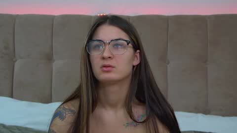 RachellSimpson online show from January 16, 6:16 pm
