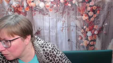 RadaChudna online show from April 15, 6:03 am