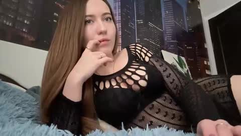 Raelyn online show from February 23, 12:41 pm