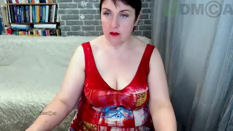 rainbowladyy online show from January 7, 7:23 am